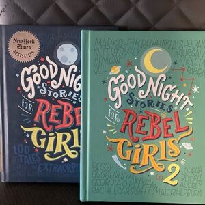 Good Night Stories for Rebel Girls Book Set